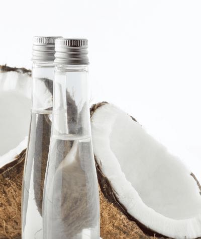 7 Reasons Why You Should Be Using Coconut Oil