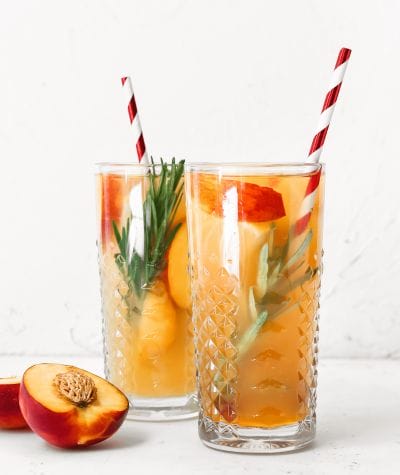 Recipe: Berry Peach Sparkling “Sangria”